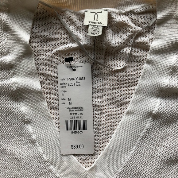 Tristan ivory knit V-neck NWT - Picture 2 of 3